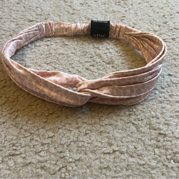 SLIP Pure Silk Twist Headband PINK + WHITE LEOPARD 1 piece - Picture 2 of 5